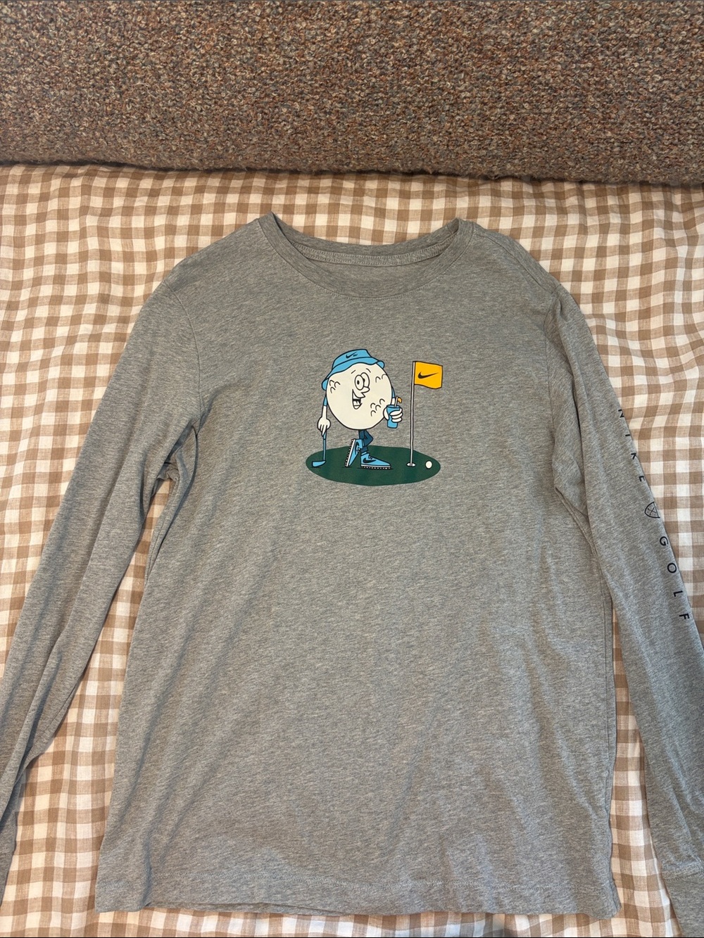 Nike Gray Long-Sleeve Tee with Colorful Golf Character Graphic